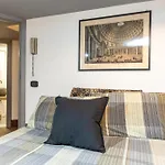 Pantheon By Rental In Rome