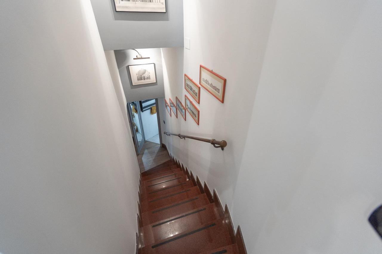 Pantheon By In Apartment